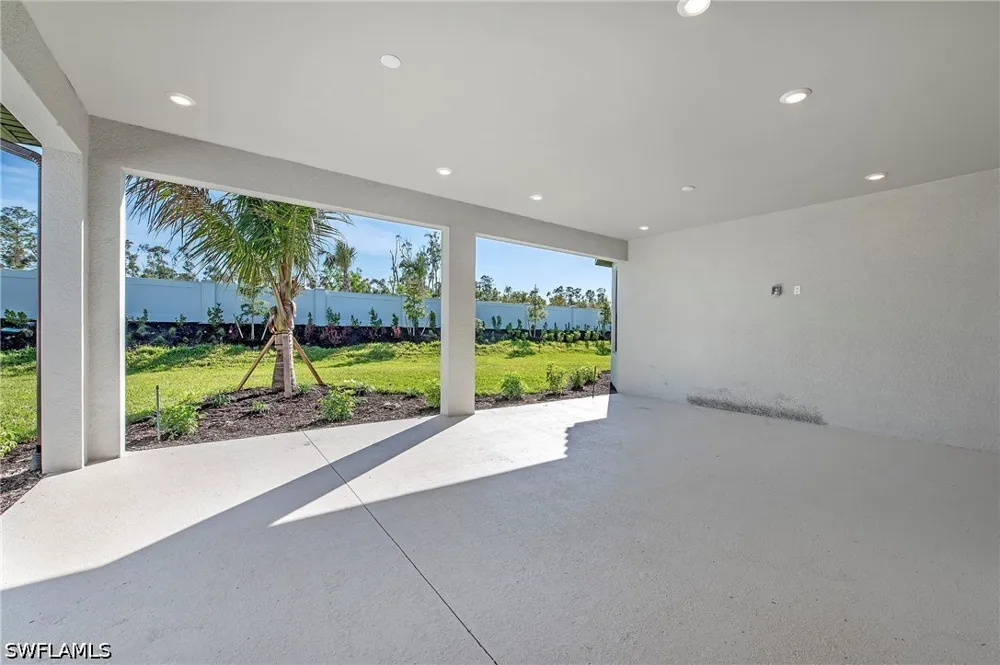 Caravita Lane Lane Fort Myers, FL 33913