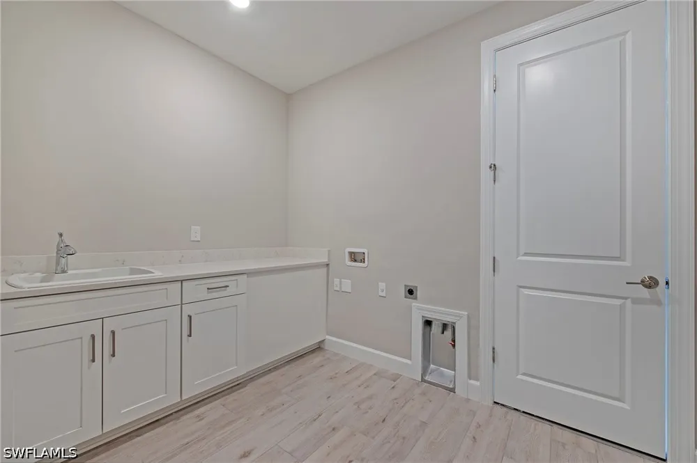Caravita Lane Lane Fort Myers, FL 33913