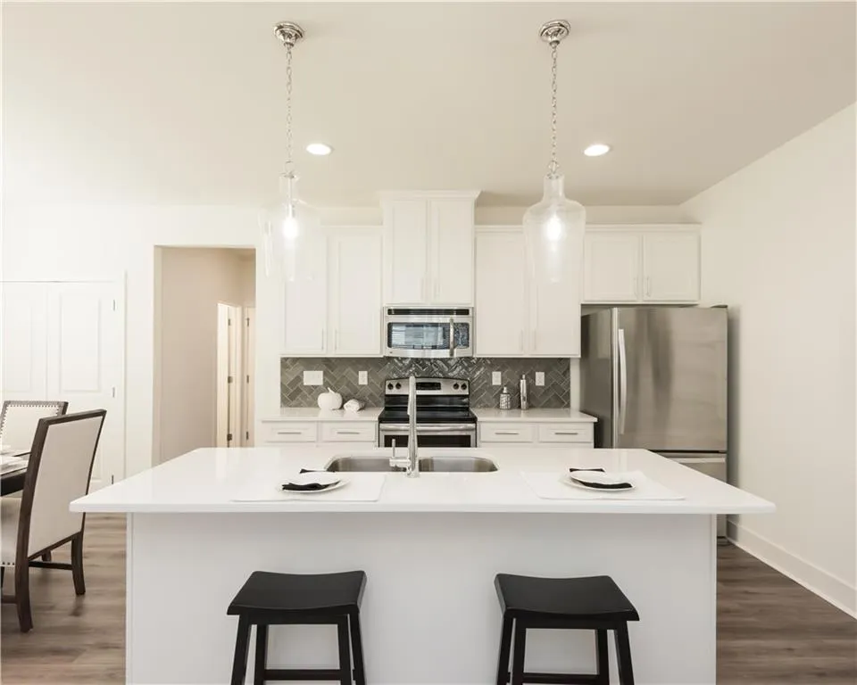 275 Barracks Way #879 Hoschton, GA 30548