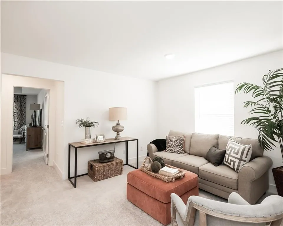 275 Barracks Way #879 Hoschton, GA 30548