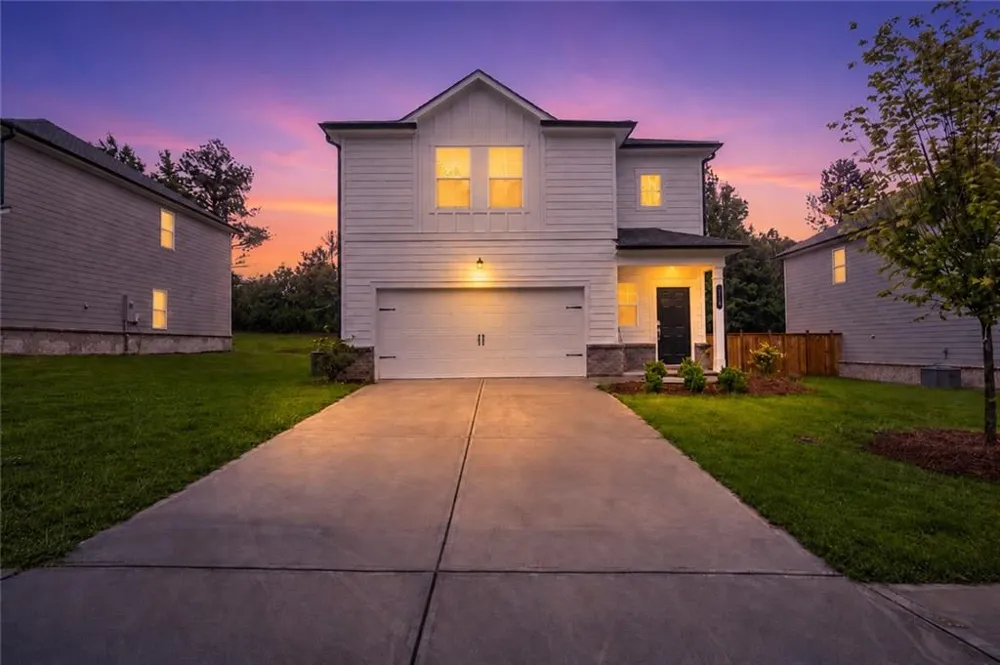 828 Evergreen Road