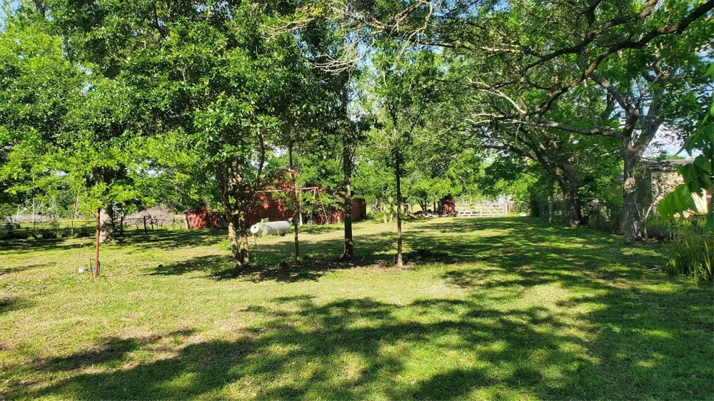 13806 Bohemian Hall Road Crosby, TX 77532