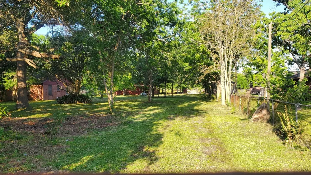 13806 Bohemian Hall Road Crosby, TX 77532