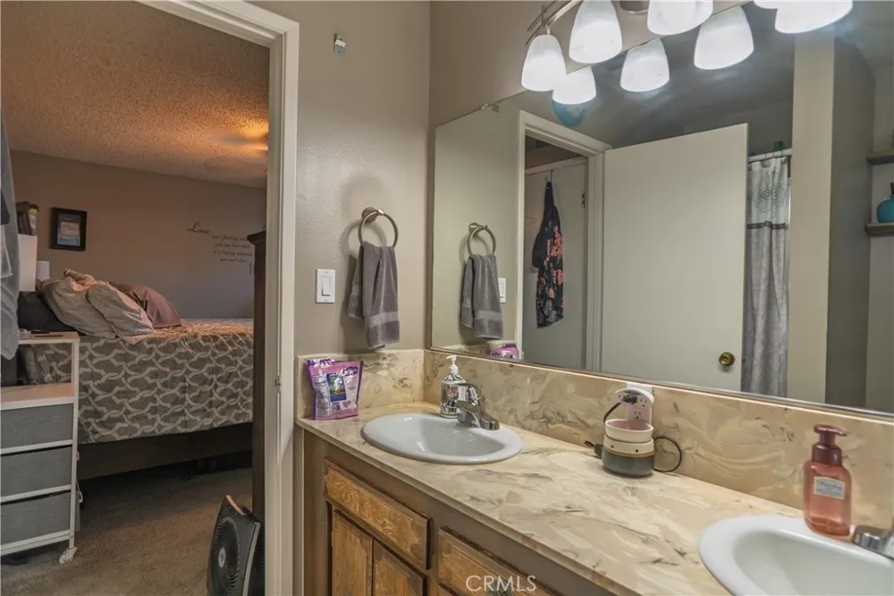 2869 Hillcrest Street Atwater, CA 95301