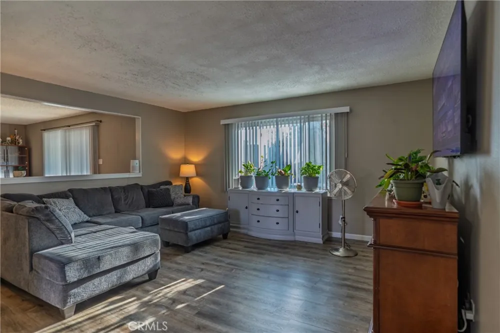 2869 Hillcrest Street Atwater, CA 95301
