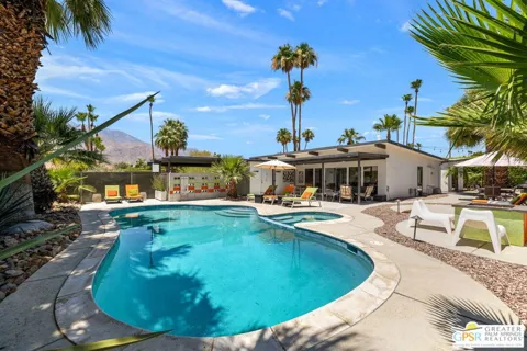 622 Monterey Road