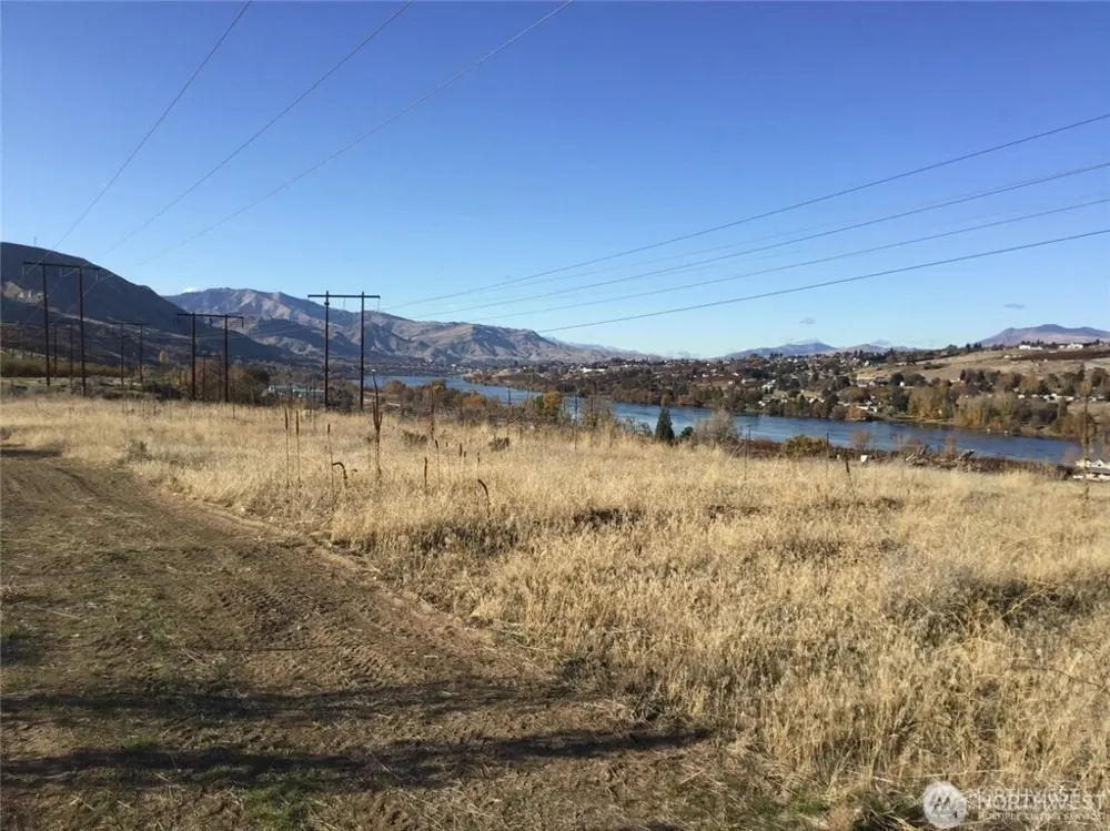 2627 Malaga Alcoa Highway Malaga, WA 98828