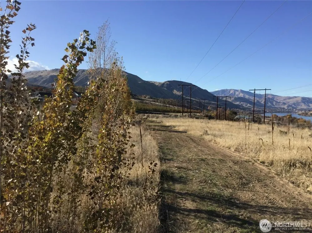 2627 Malaga Alcoa Highway Malaga, WA 98828