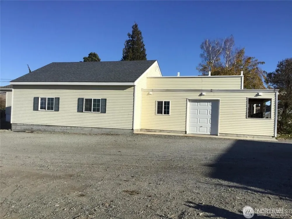 2627 Malaga Alcoa Highway Malaga, WA 98828