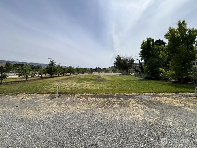 2627 Malaga Alcoa Highway Malaga, WA 98828