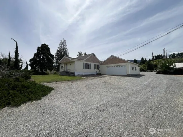 2627 Malaga Alcoa Highway Malaga, WA 98828