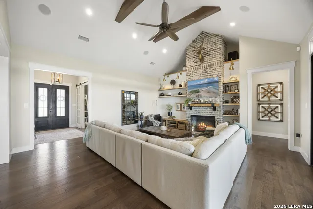 359 Ash Juniper New Braunfels, TX 78132