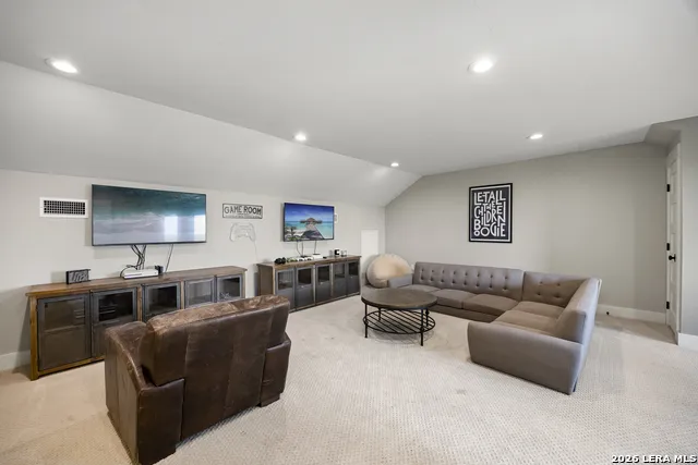 359 Ash Juniper New Braunfels, TX 78132