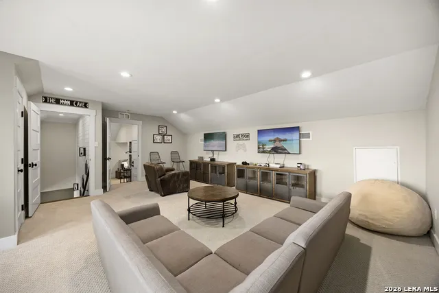 359 Ash Juniper New Braunfels, TX 78132