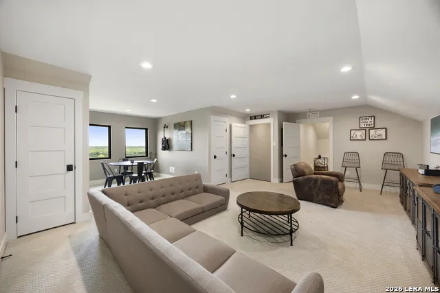 359 Ash Juniper New Braunfels, TX 78132