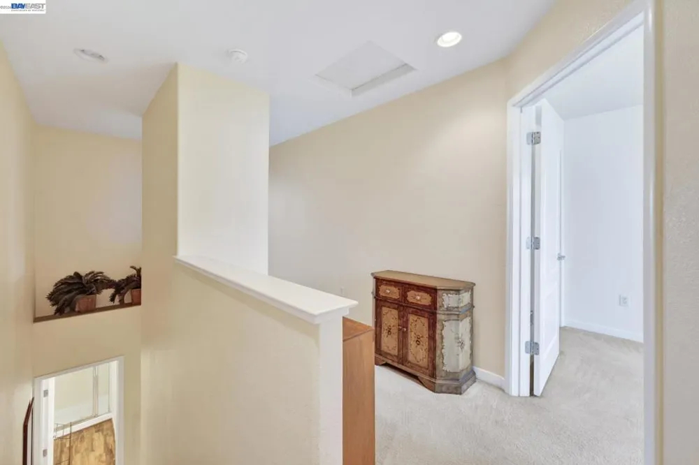 655 Veranda Cir Hayward, CA 94541
