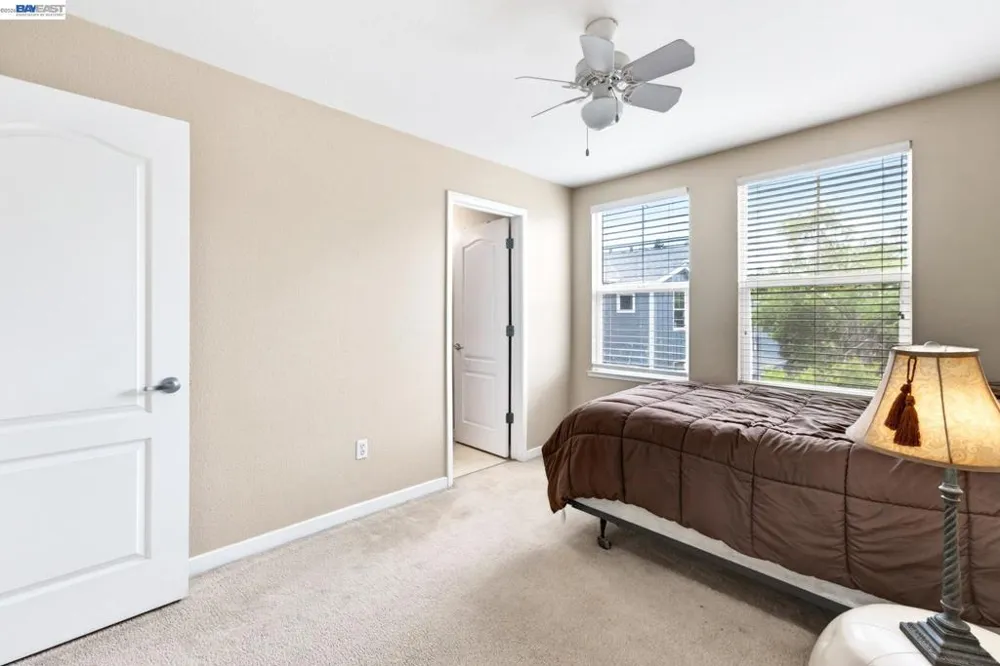 655 Veranda Cir Hayward, CA 94541