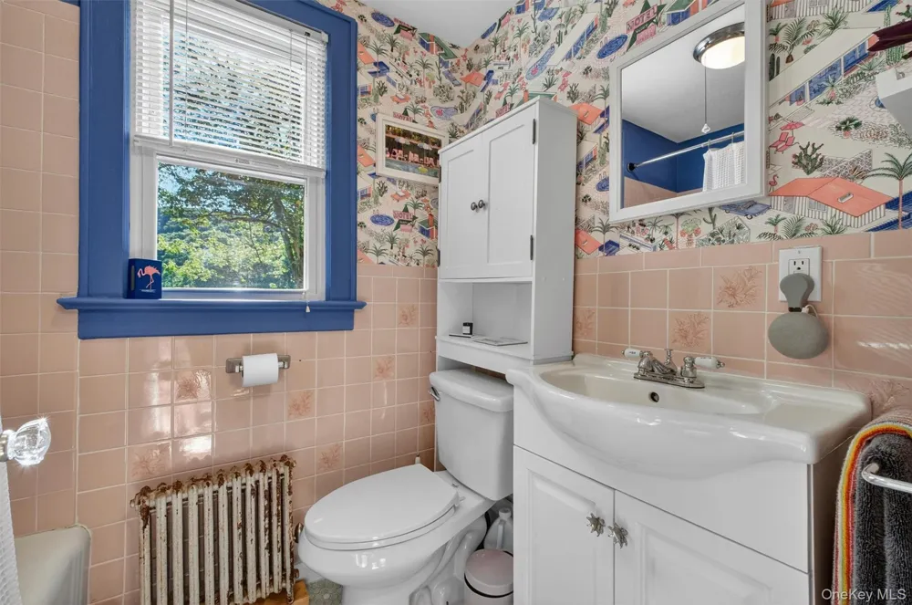 51 Lake Drive Lake Peekskill, NY 10537