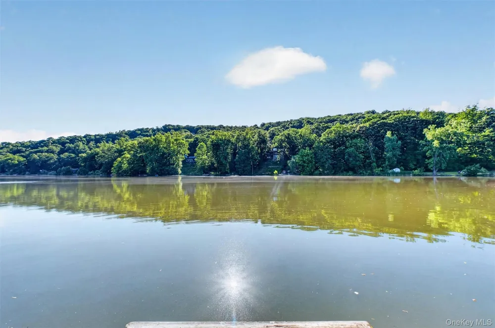 51 Lake Drive Lake Peekskill, NY 10537