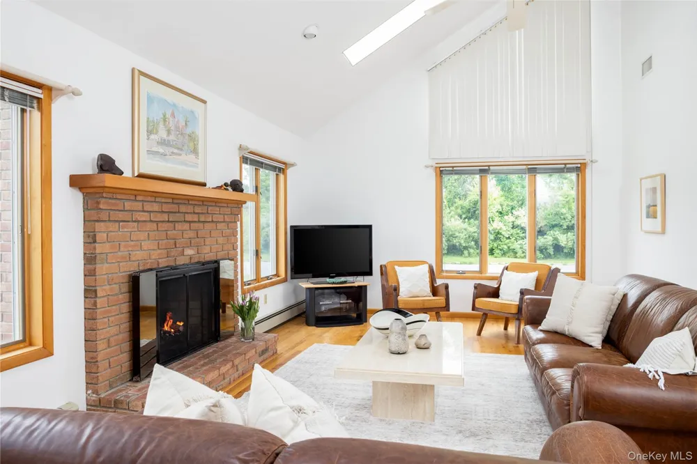 100 Bayberry Lane Southold, NY 11971