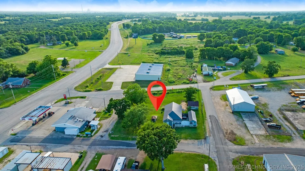 108 NW 4 Fort Towson, OK 74735