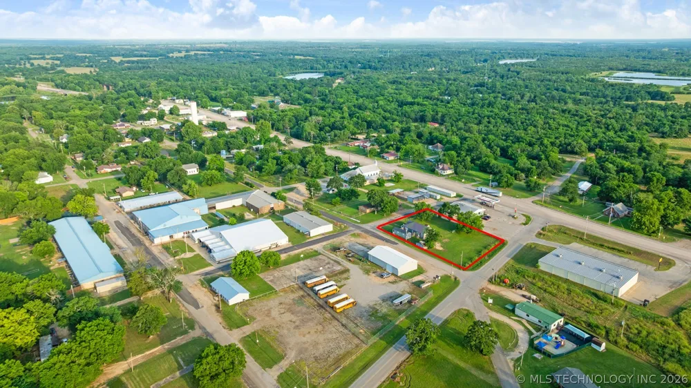 108 NW 4 Fort Towson, OK 74735