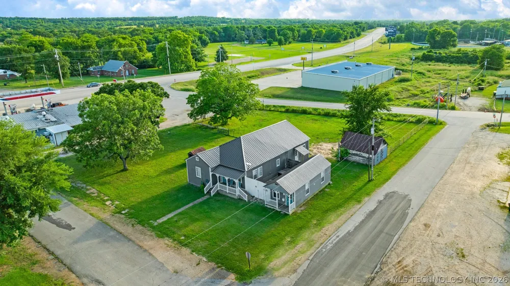 108 NW 4 Fort Towson, OK 74735