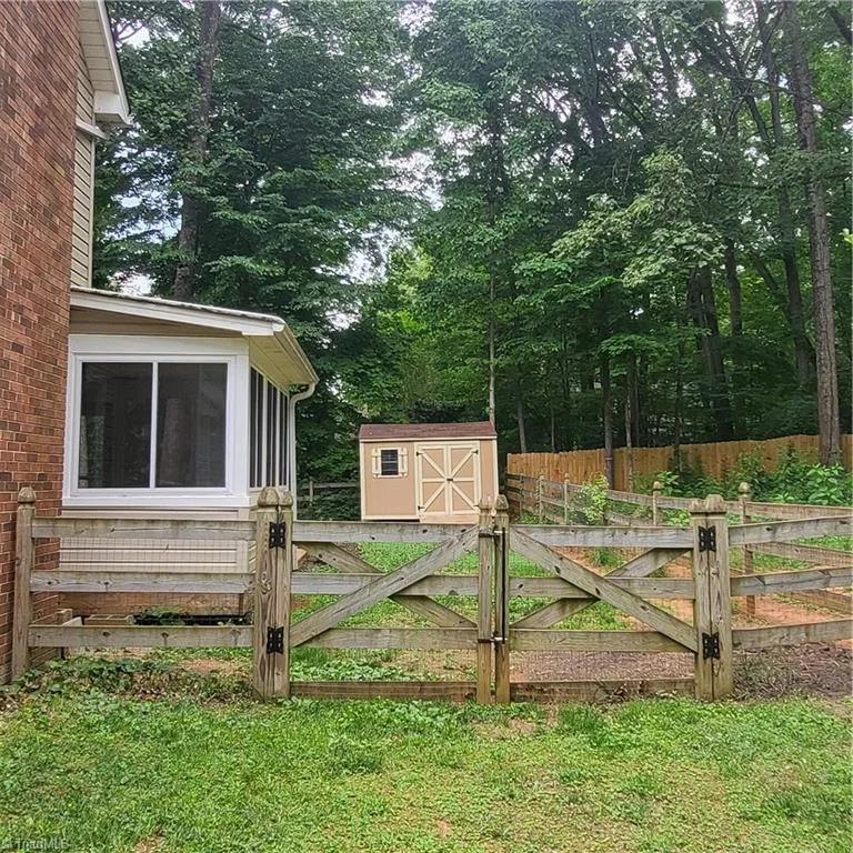 1302 Chickasha Drive Lewisville, NC 27023