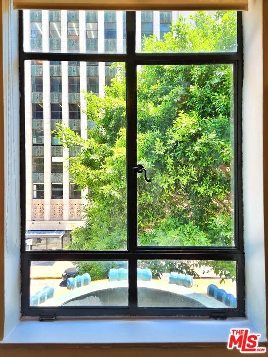 849 S Broadway #203 Los Angeles, CA 90014