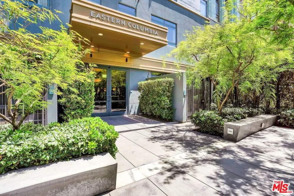 849 S Broadway #203 Los Angeles, CA 90014