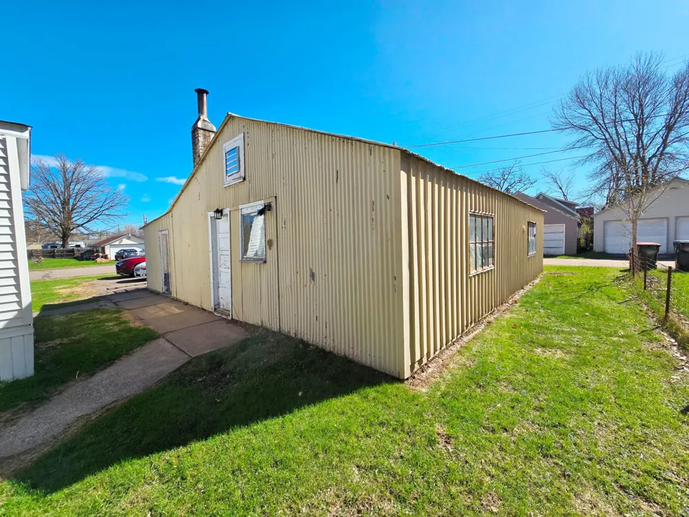 513 5th Ave Ironton, MN 56455