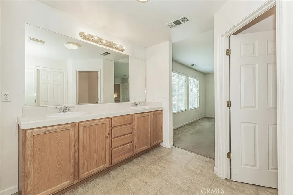 1948 Austin Clovis, CA 93611