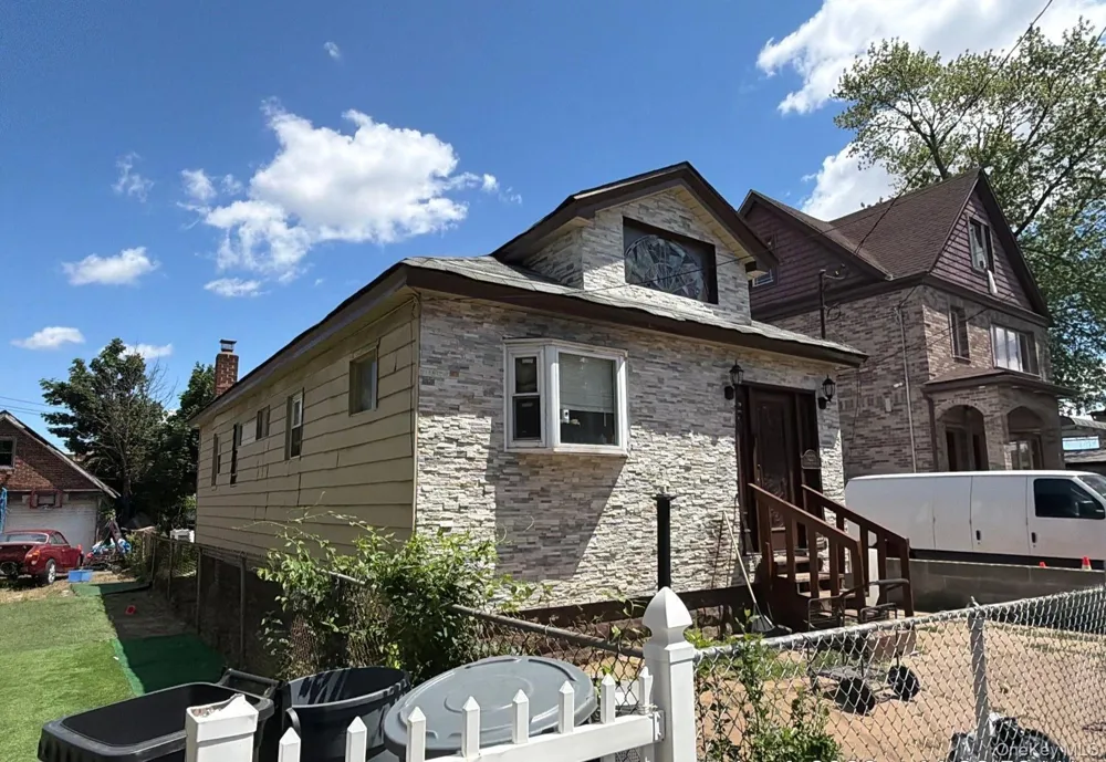 142-25 Bascom Avenue South Ozone Park, NY 11436