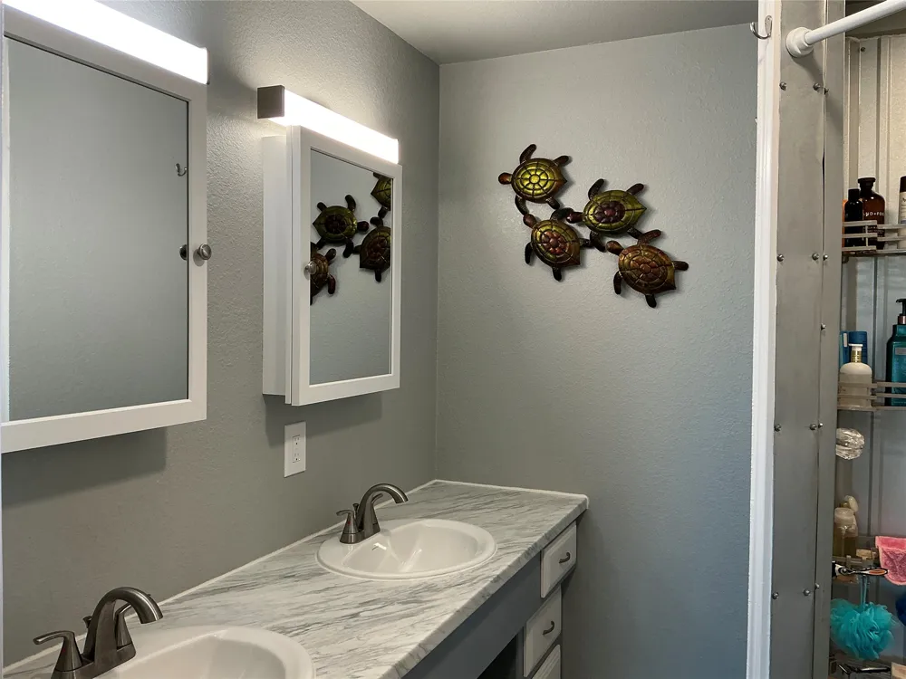 3900 County Road 304a Comanche, TX 76442