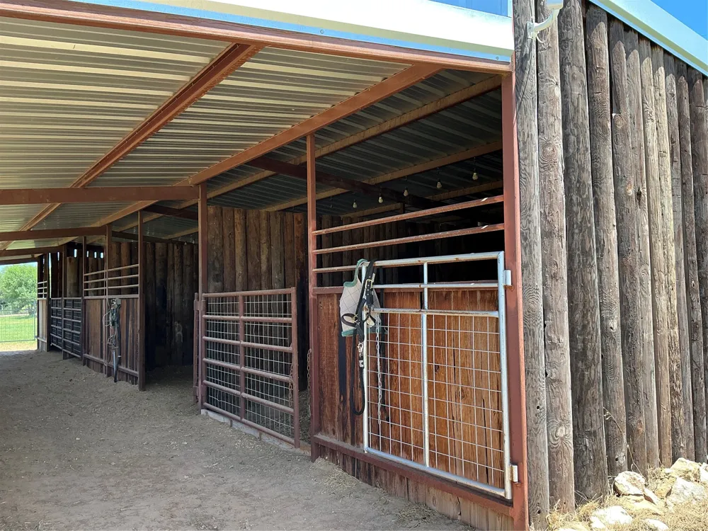 3900 County Road 304a Comanche, TX 76442