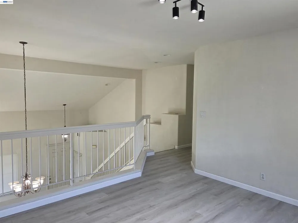 378 Alvarado St San Leandro, CA 94577