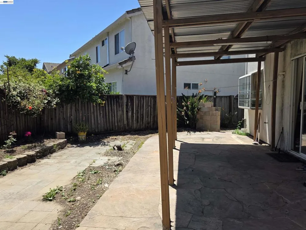 378 Alvarado St San Leandro, CA 94577