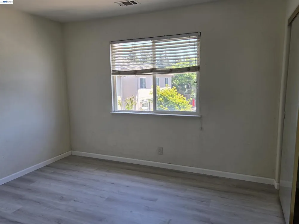 378 Alvarado St San Leandro, CA 94577