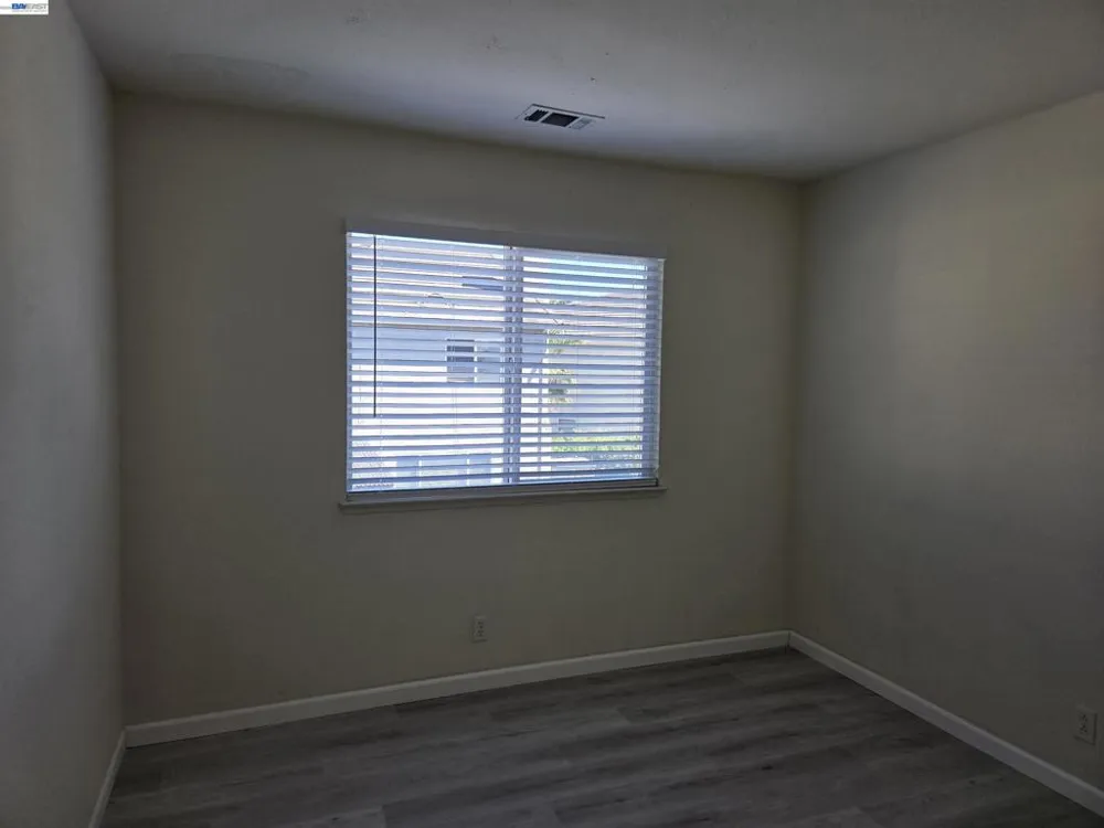 378 Alvarado St San Leandro, CA 94577