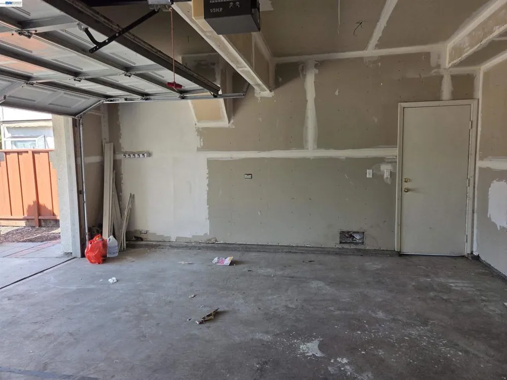 378 Alvarado St San Leandro, CA 94577