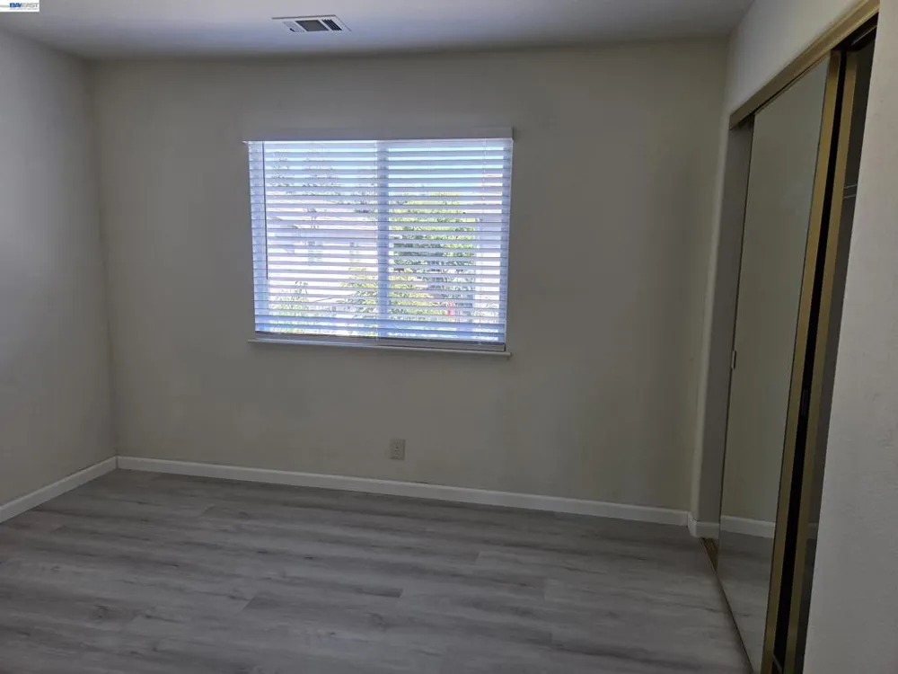 378 Alvarado St San Leandro, CA 94577