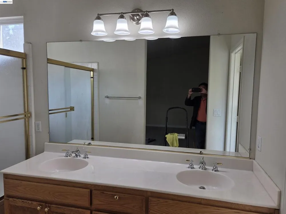 378 Alvarado St San Leandro, CA 94577
