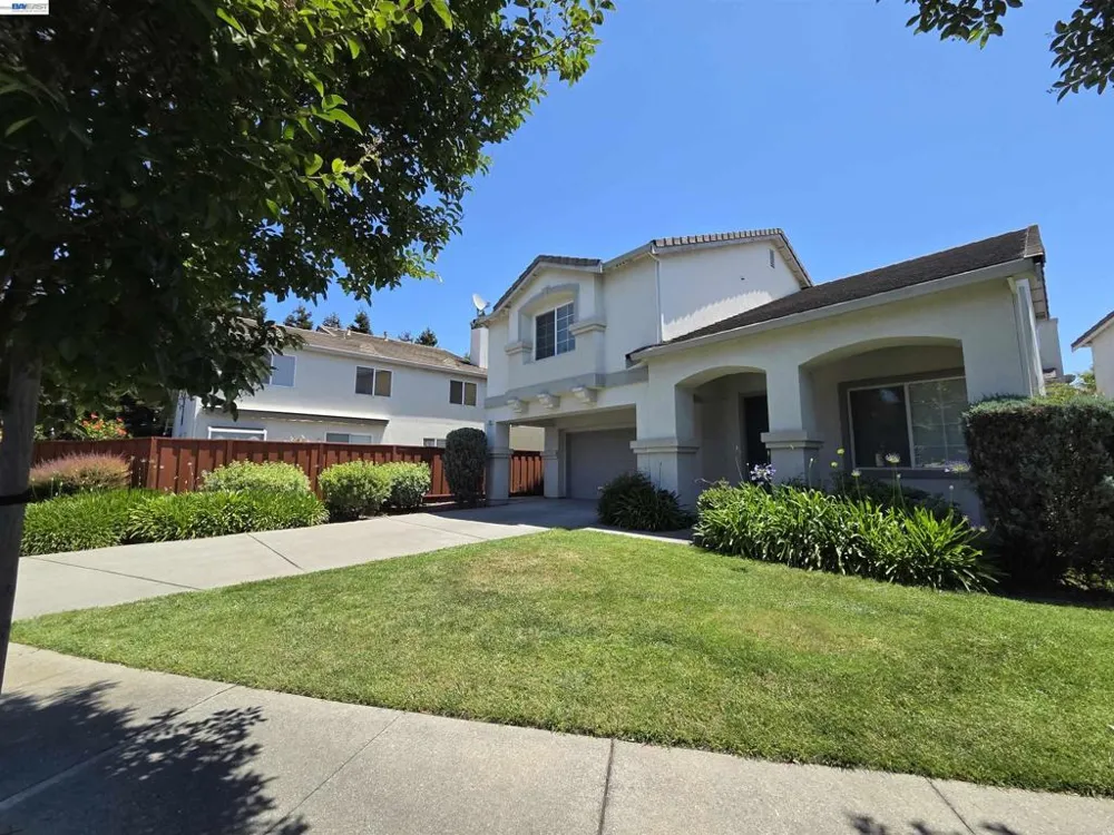 378 Alvarado St San Leandro, CA 94577