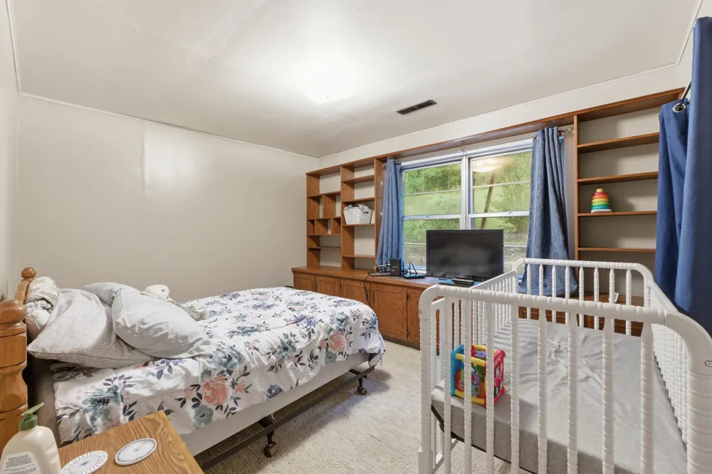 700 Contour Avenue South Pittsburg, TN 37380