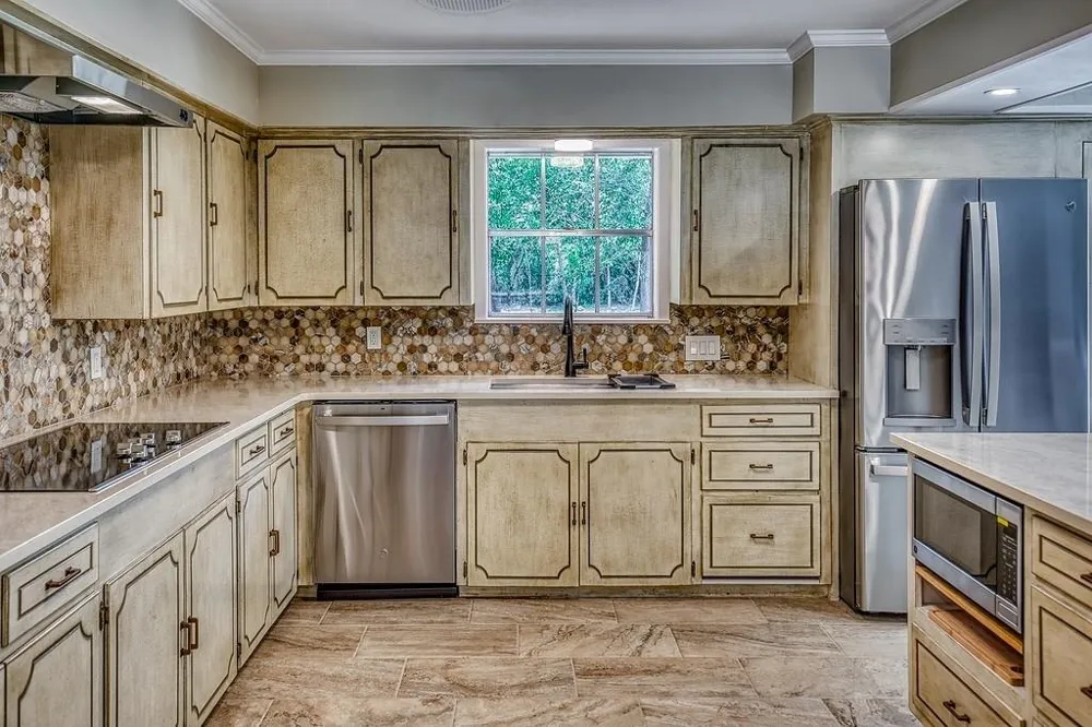 5504 Hillside Brenham, TX 77833