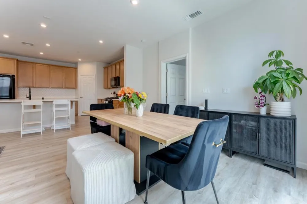 9584 Del Seis Drive Sacramento, CA 95829