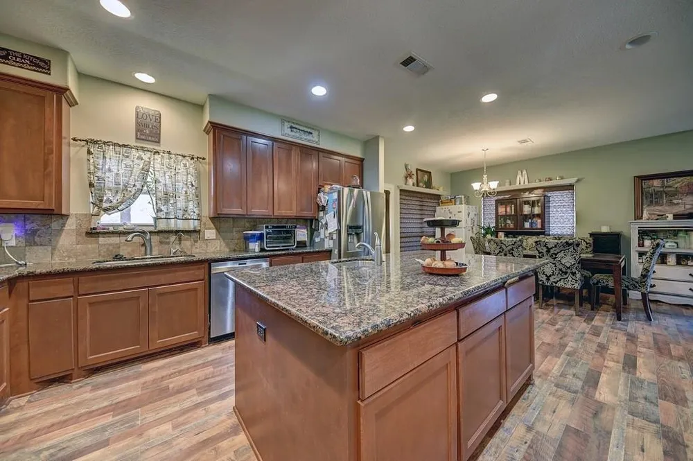 28850 Riley Road Waller, TX 77484