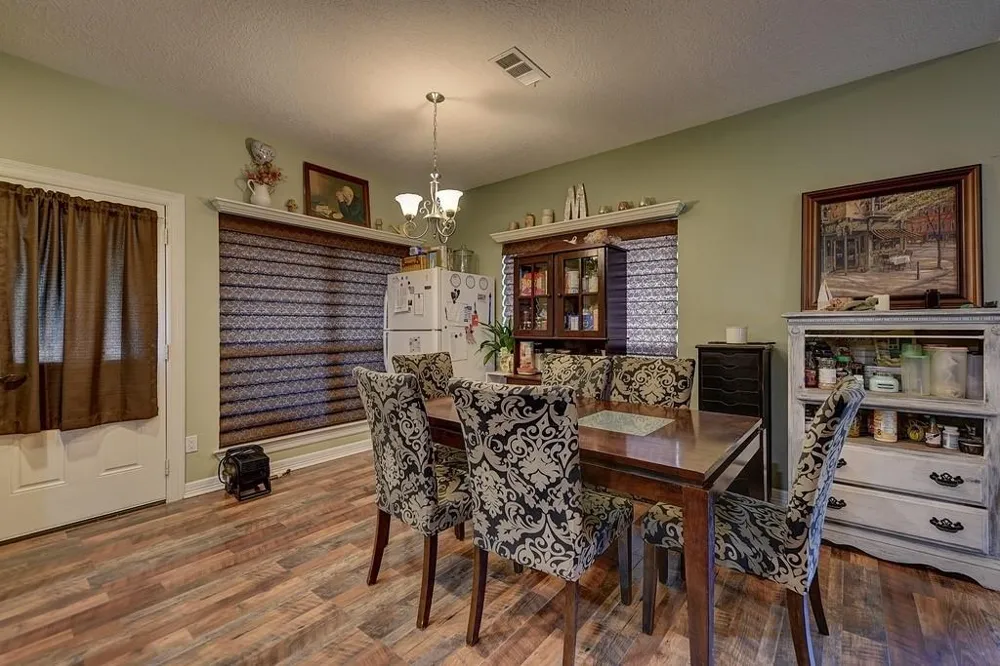 28850 Riley Road Waller, TX 77484