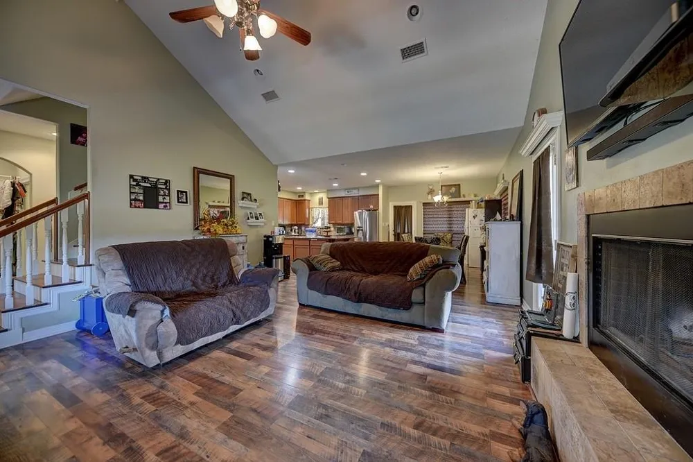 28850 Riley Road Waller, TX 77484