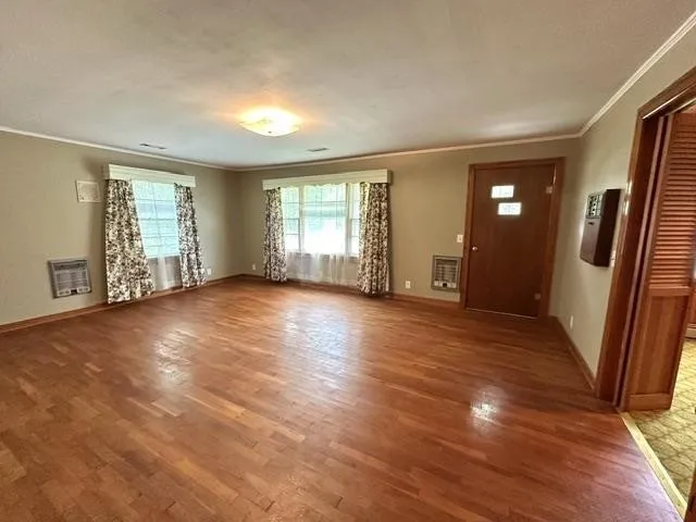 19405 HWY 69 Savannah, TN 38372
